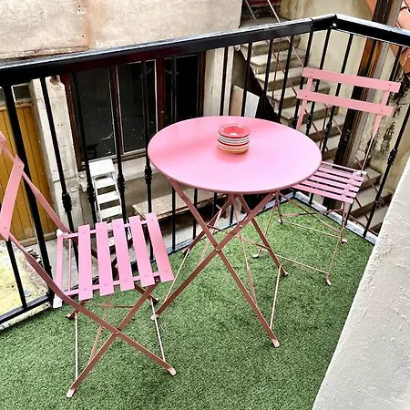 Apartamento Superbe Au Centre Ville/balcon